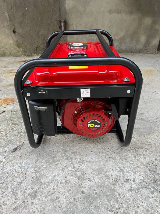 Бензиновый генератор DW 3.0 кВт(электростартер/аккумулятор)