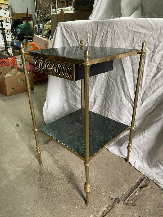 Mesa de Cabeceira em Latão e Marmore