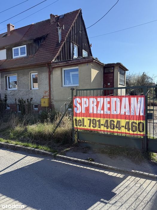 Bliźniak 100 m² z potencjałem | 750 m² działki | Ziębice - Więcej