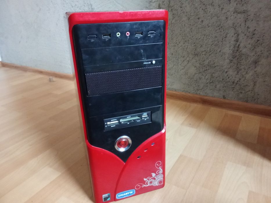 Komputer stacjonarny