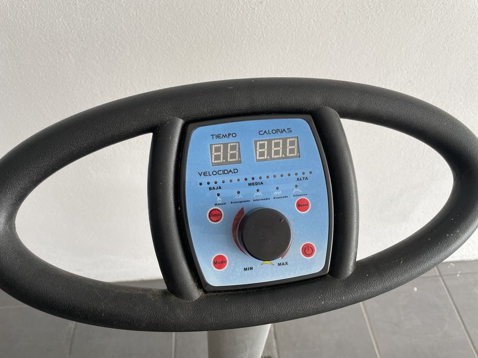 Vibrating Plate with Minimal Use64729630242945122