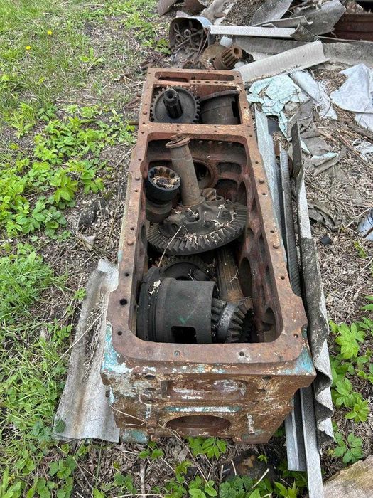 Запчастини до ЮМЗ