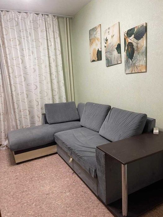 Quarto agradável em apartamento compartilhado para alugar.