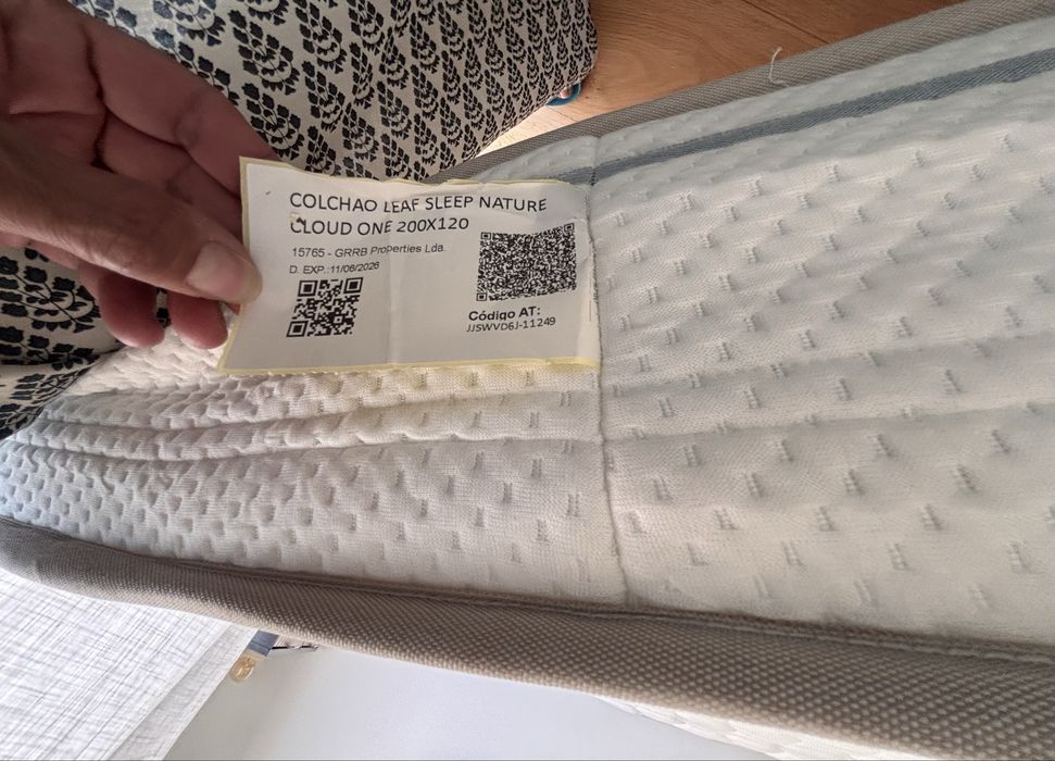 Colchão NOVO 1,20 x 2,00 - Urgente!!