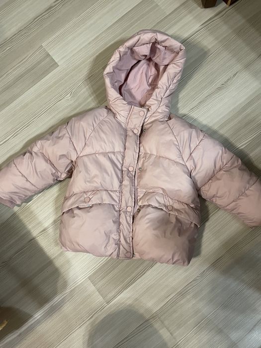 Дівчача куртка Zara