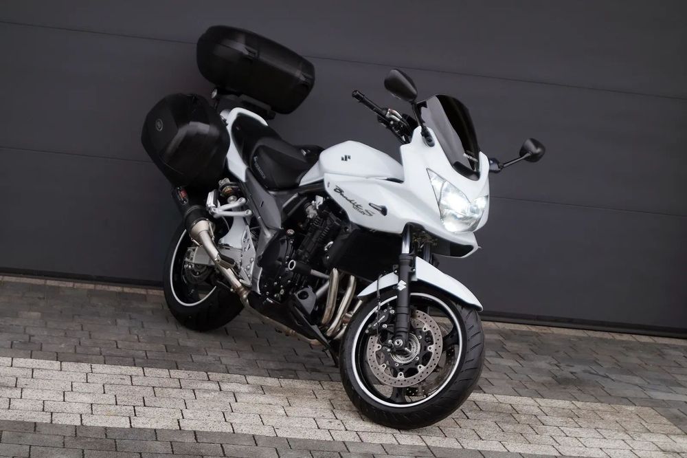 Suzuki