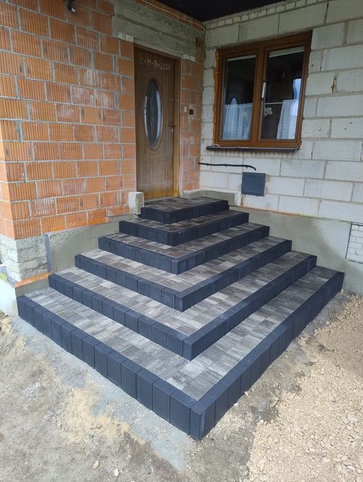 Brukarstwo, układanie kostki brukowej. Oświetlenie LED,Usługi koparką