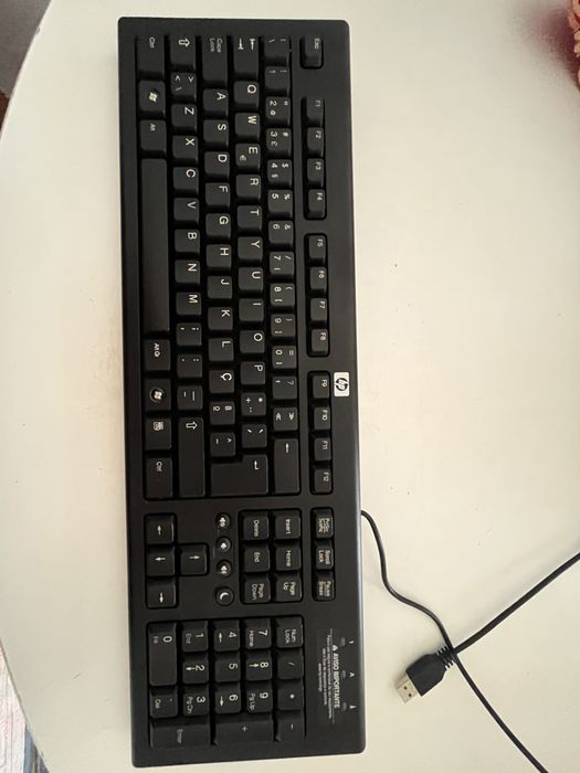 Teclado da HP com cabo USB