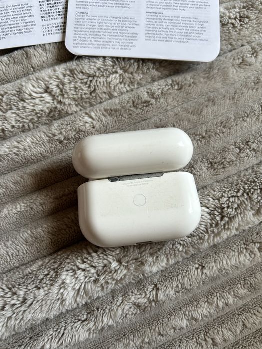 Airpods Pro 1 наушник