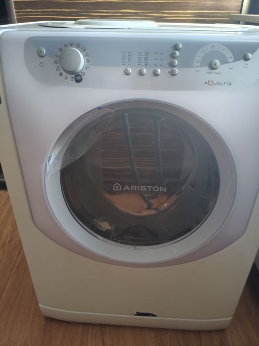 Pralka Ariston AQSL 109 slim