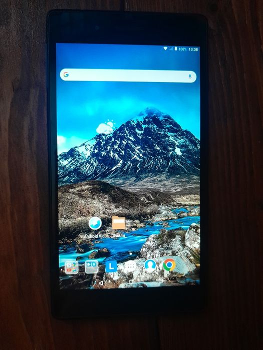 Планшет Lenovo TB-73041 б.у в  робочому стані