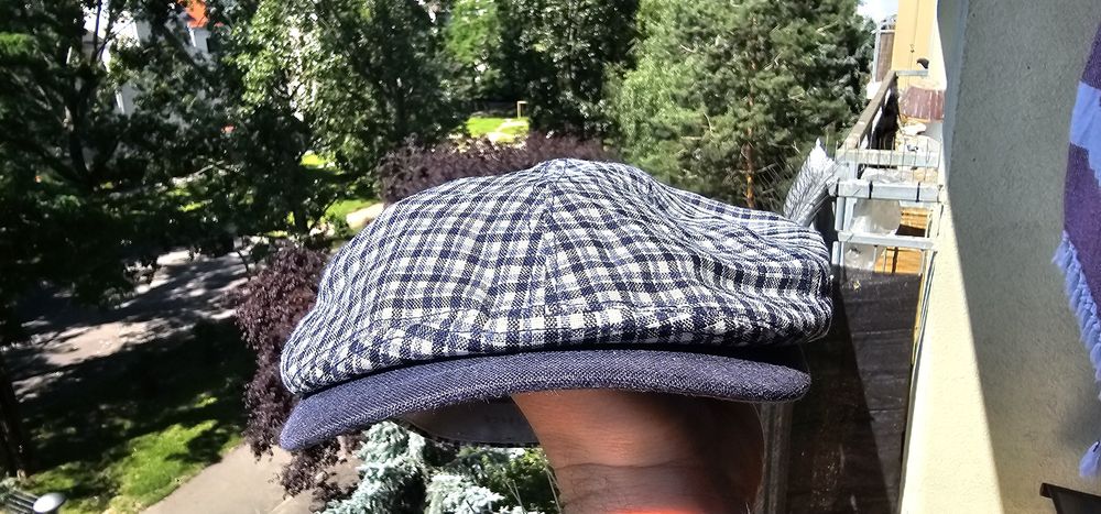 Bugatti męski kaszkiet z 100% lnu rozmiar 59cm używany