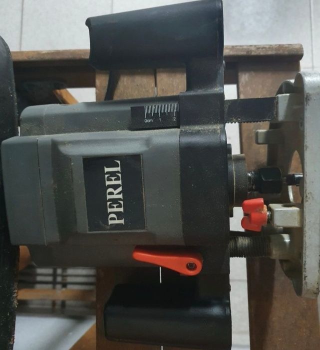 Tupia Perel ( usada)