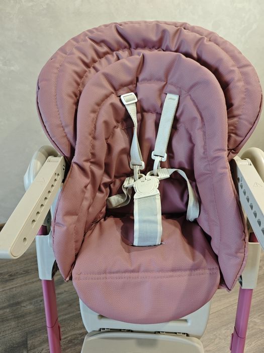 Дитячий стільчик для годування Chicco