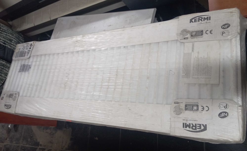 grzejnik panelowy, płytowy biały KERMI 120/40 cm, 2 sztuki