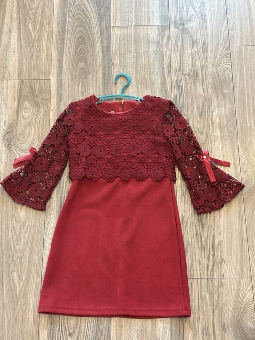 Сукня для дівчинки