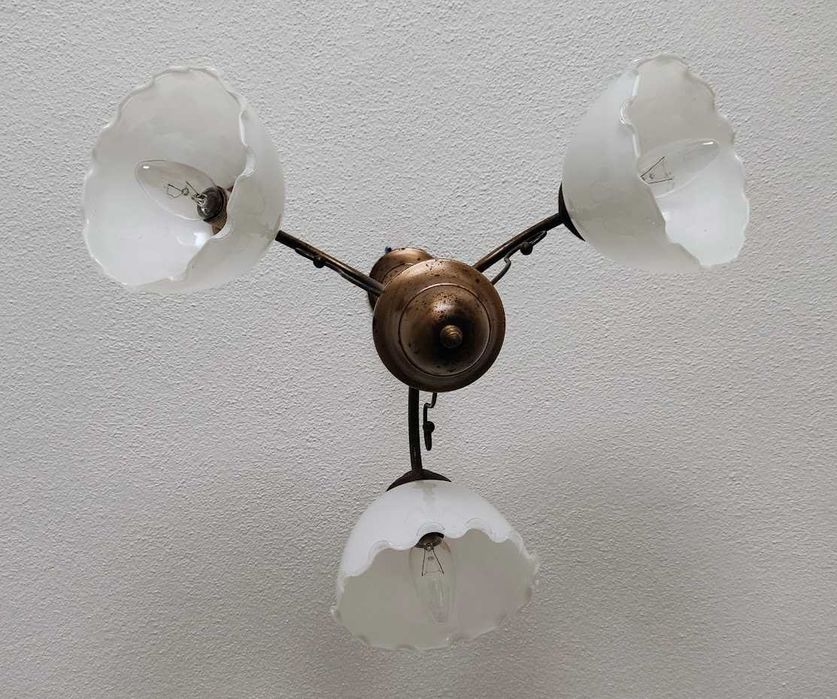 Candeeiro de teto antigo em latão 3 lumes