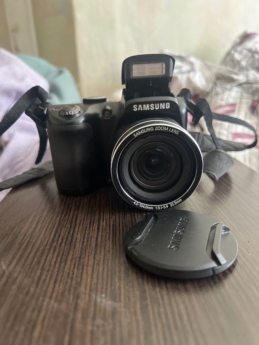 Продам Фотоапарат Samsung WB 100