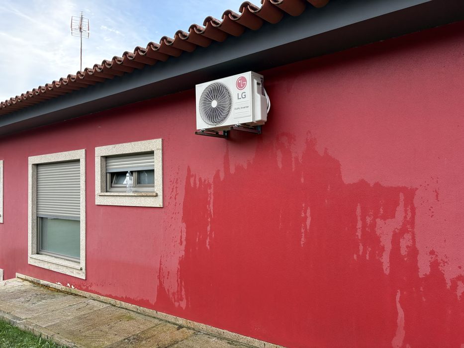 INSTALAÇÃO PROFISSIONAL DE AR CONDICIONADO