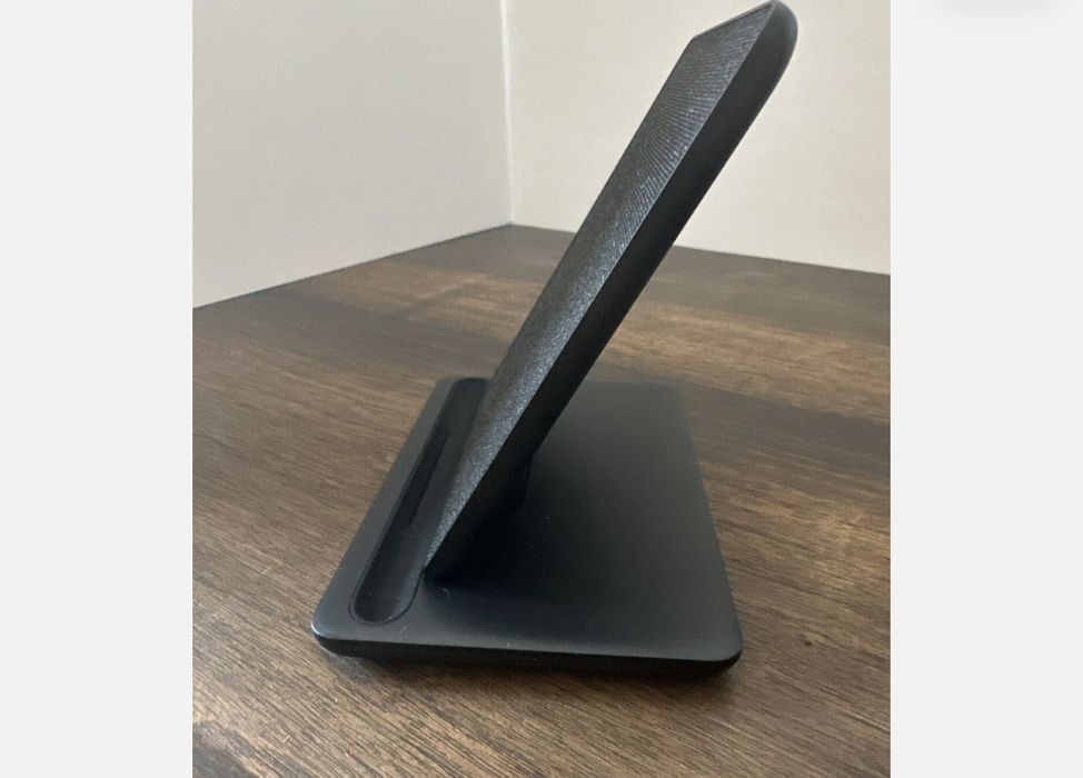 Преміум-док-станція Anker