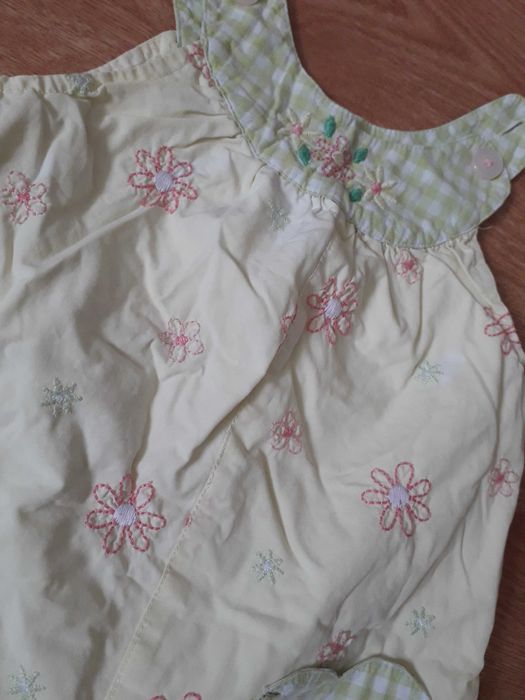 rampers w kwiatuszki 74