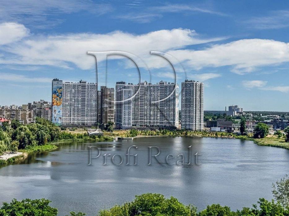 Продажа 2 ком. квартиры по адресу Ревуцкого 40Г ЖК Лебединый