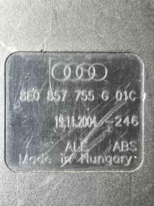 Encaixe de Cinto Frente Esquerdo AUDI A4 B7