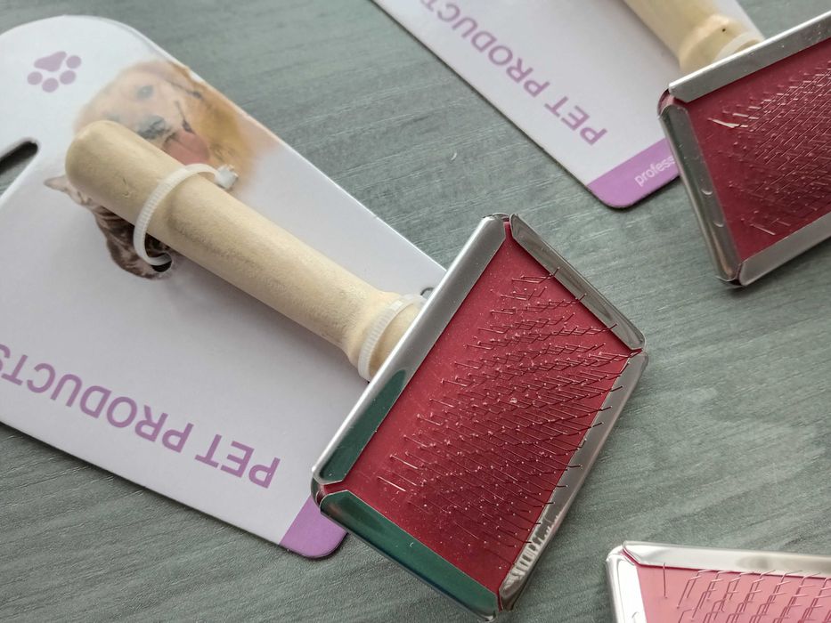 Пуходерка для котів, собак без напилення, Щётка пуходёрка для кошек