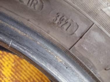 Opony wielosezonowe 215/55 r 16 Dębica Navigator 3