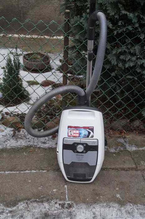 Miele Blizzard CX1 Excellence EcoLine odkurzacz bezworkowy