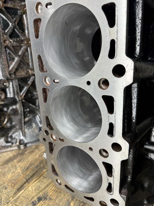 Блок двигун Мерседес Спрінтер Вито Ом611 646 2.2 612 647 2.7 602 2.9