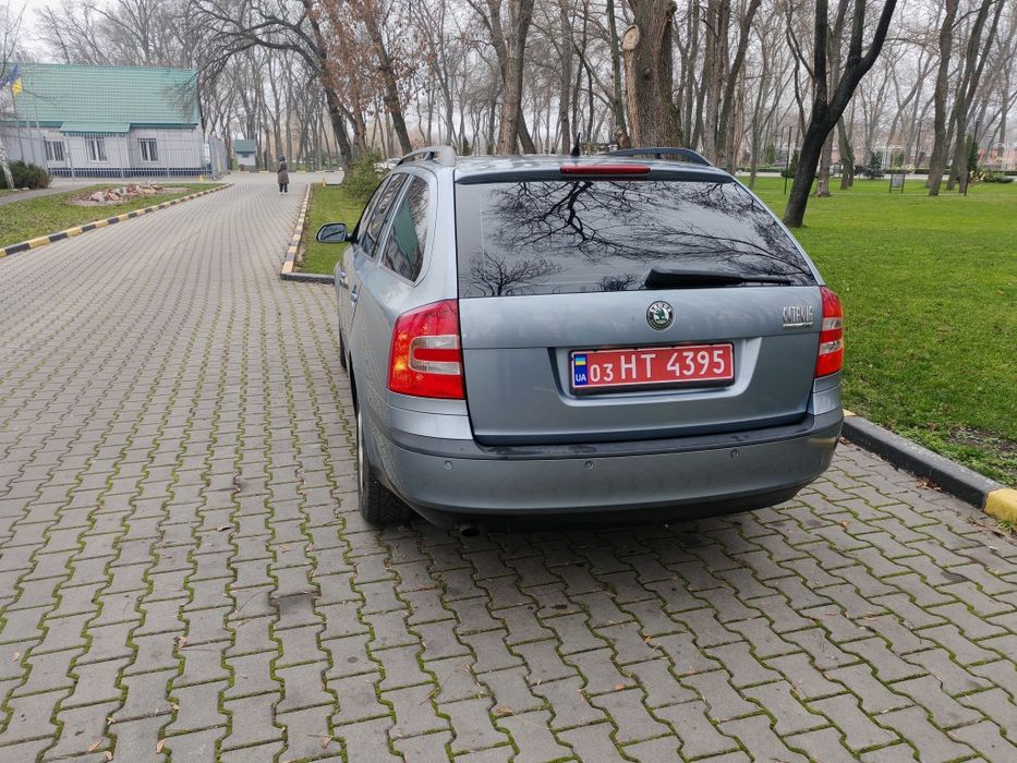 Skoda Octavia A5 Автомат 1.6 бензин. Максимальна комплектація