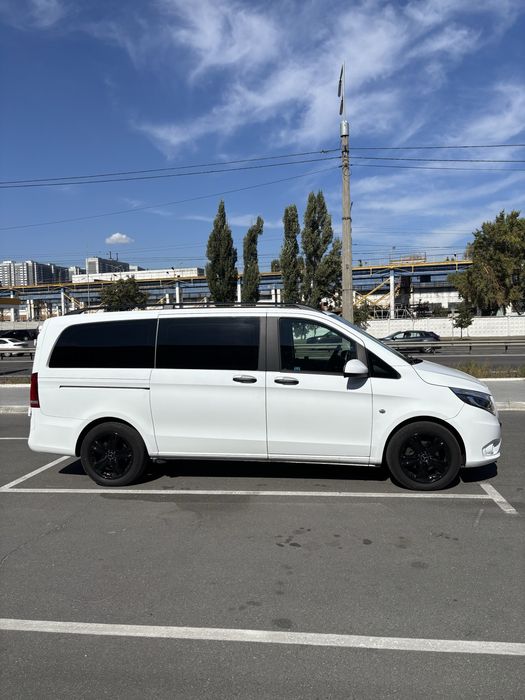 Mercedes-Benz Vito long