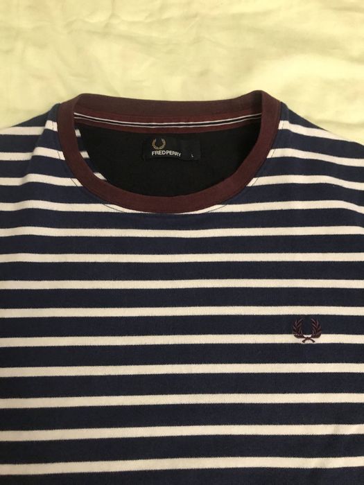 Продам Fred Perry;шикарний світер/реглан/світшот.Стан нового!