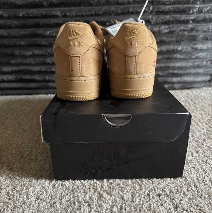 "Buty męskie Trampk Nike_Air_Force_1_Low_Supreme_Wheat R.38.5