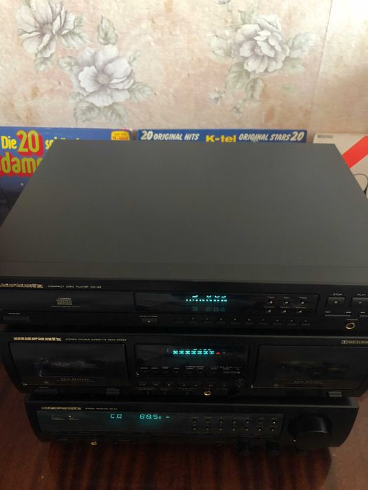 Marantz FM/AM ресивер SR-53  програвач CD-43