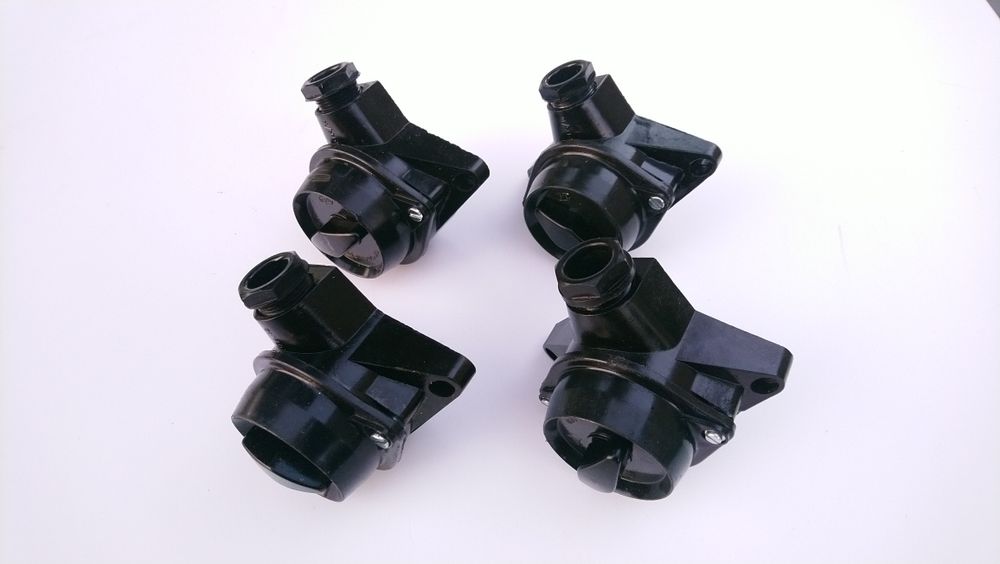 Șchodowy włącznik bakelitowy czarny natynkowy hermetyczny