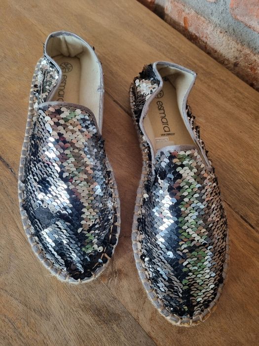 Cekinowe espadryle