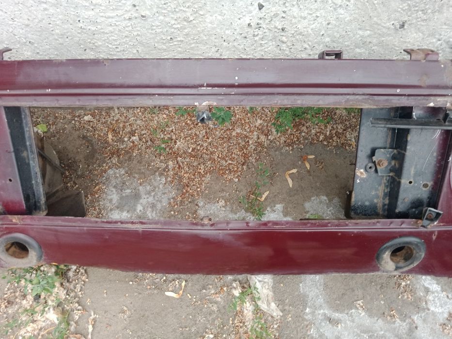 Передняя панель,телевизор на НИВУ 2121,21214