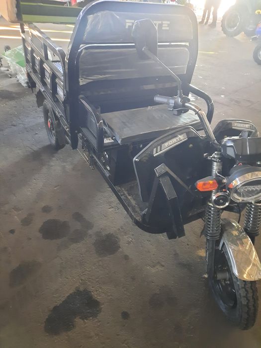Електротрицикл вантажний FORTE JH1200