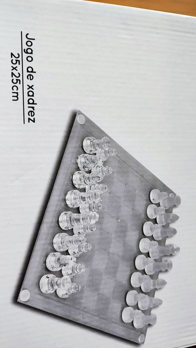 Conjunto de xadrez de vidro  novo nunca usado
O