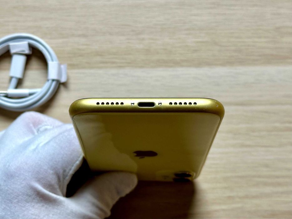 iPhone 11 64GB – Żółty – Sprawny – 30 dni gwarancji