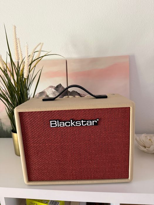 Amplificador Blackstar Debut 15E