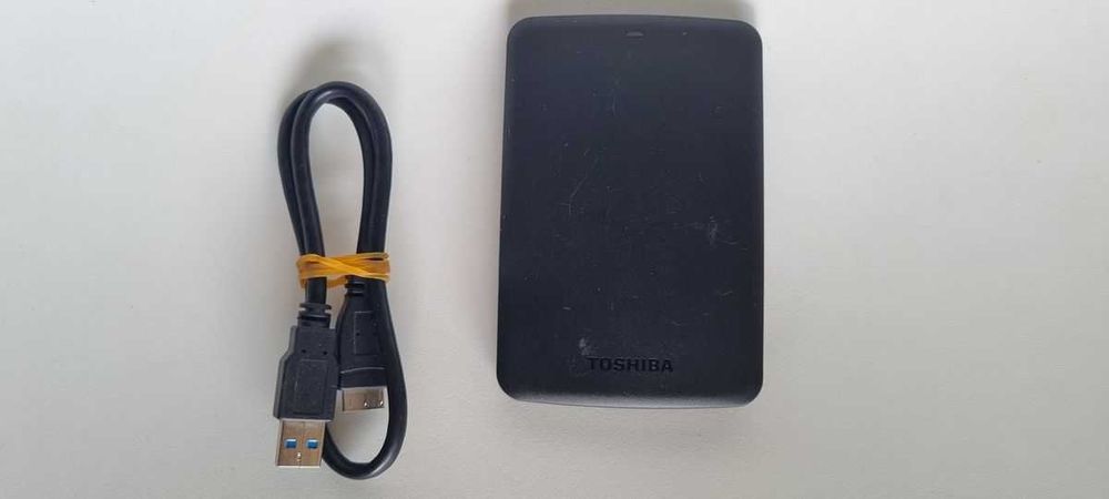 Toshiba Canvio Basics 1TB 2,5'' USB 3.0 dysk zewnętrzny tylko 34h portable HDTB310EK3AA