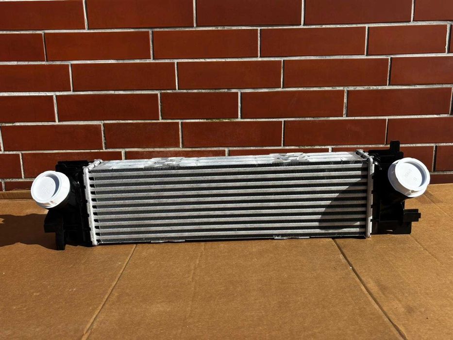 Chłodnica powietrza intercooler oe BMW 3 G20 G21 4 G22 G23 G26 8592701 B47