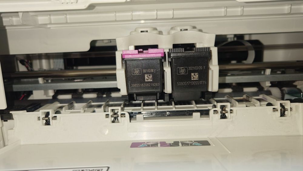 Drukarka skaner ksero HP DeskJet Ink Advantage 2135