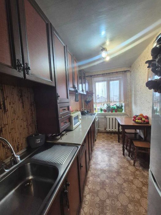 продаж. 2-КІМНАТНА квартира В ЦЕНТРІ УМАНІ — ЧУДОВИЙ варіант ПІД БІЗНЕС!