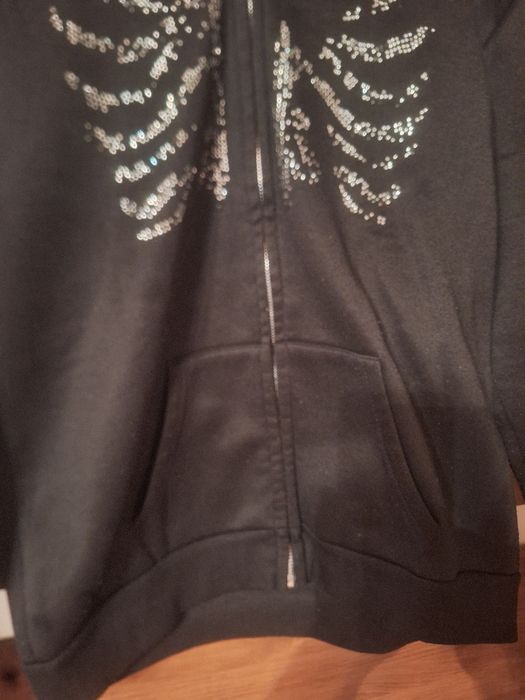 Bluza damska/meska rozm.M z kapturem.