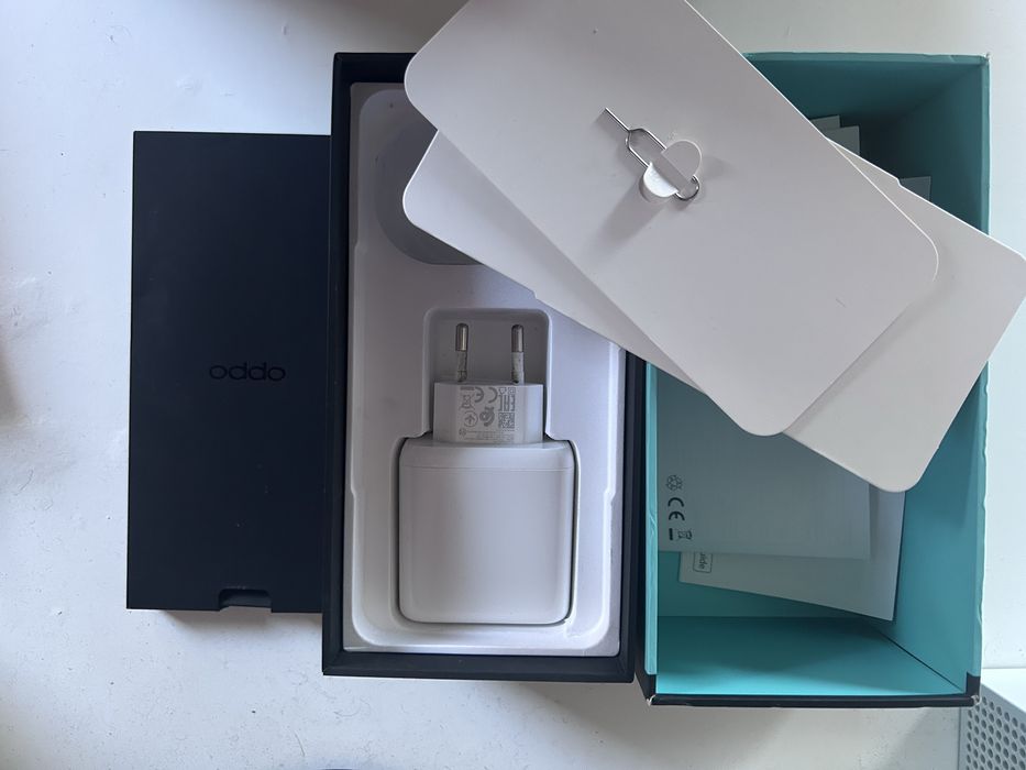 Oppo Reno5 5G  8GB/128GB