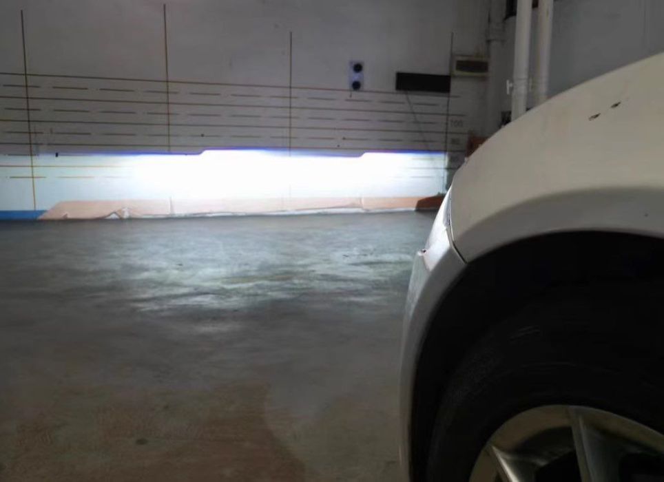 LED лампочки з мінілінзою H4 Sanvi G2 / F90 /  Decker RGX-01